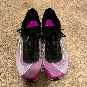 Nike Zoom Fly 3 Hyper Violet